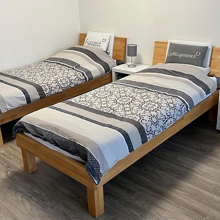 Appartementresidenz Am Kurpark - Ferienwohnungen Mit Pool & Sauna & Garage バート・ザルツフレン エクステリア 写真