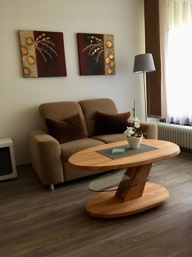 Appartementresidenz Am Kurpark - Ferienwohnungen Mit Pool & Sauna & Garage バート・ザルツフレン エクステリア 写真