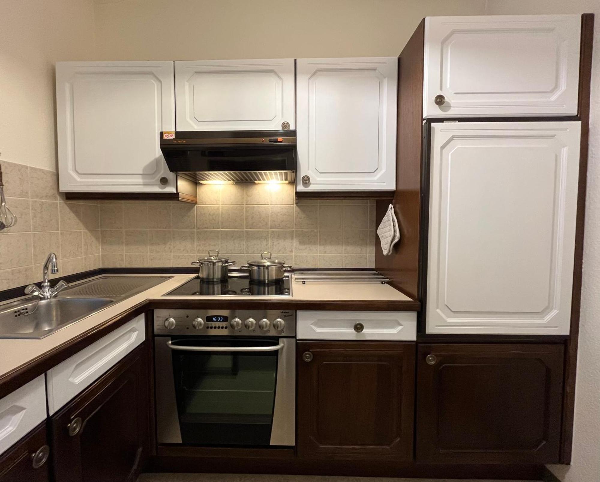 Appartementresidenz Am Kurpark - Ferienwohnungen Mit Pool & Sauna & Garage バート・ザルツフレン 部屋 写真