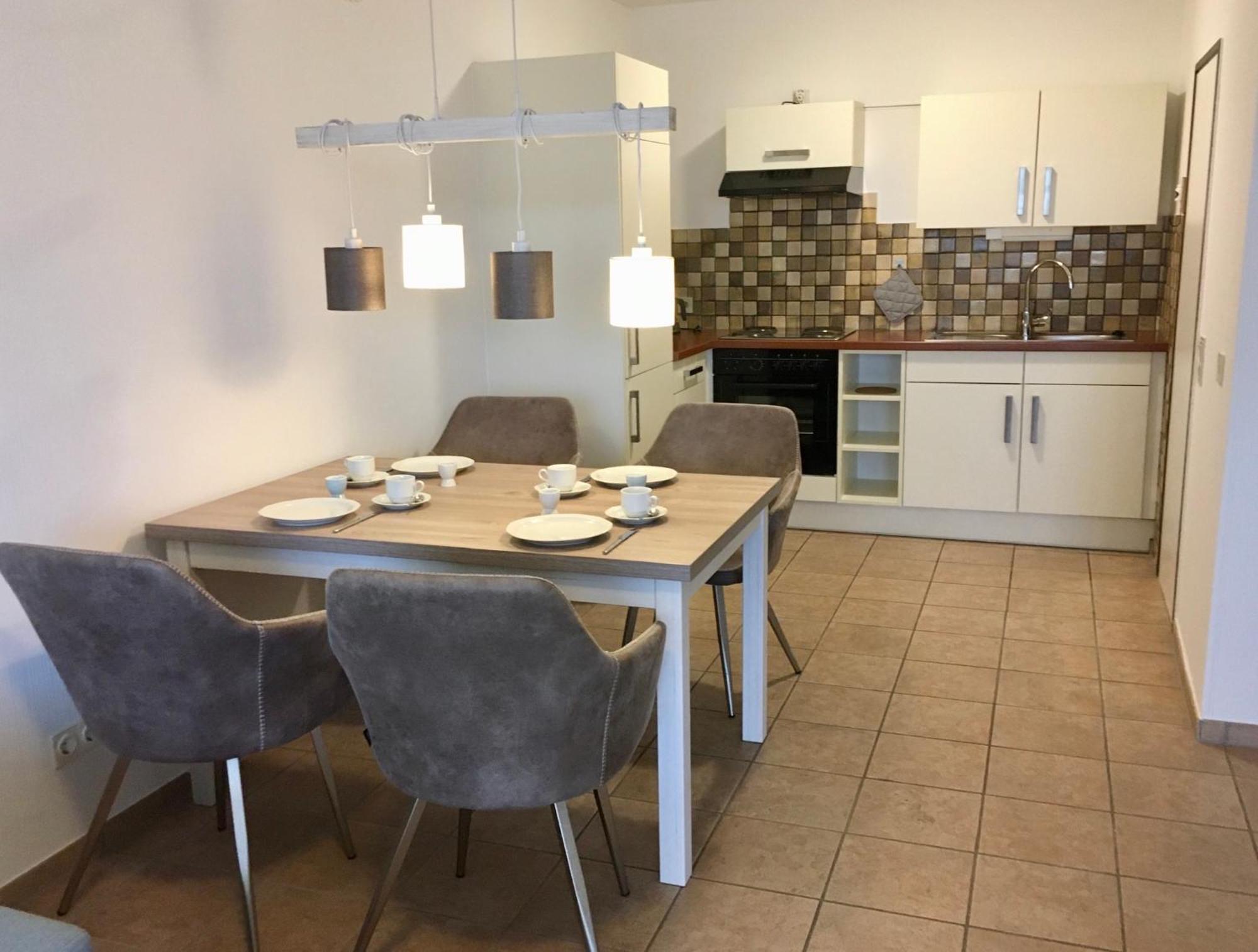 Appartementresidenz Am Kurpark - Ferienwohnungen Mit Pool & Sauna & Garage バート・ザルツフレン 部屋 写真
