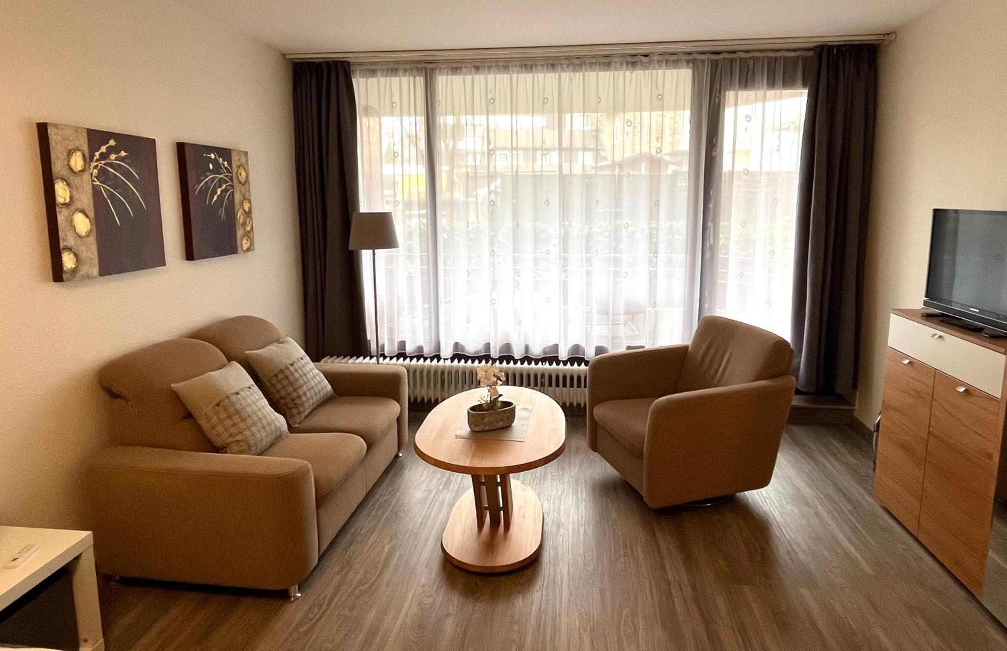 Appartementresidenz Am Kurpark - Ferienwohnungen Mit Pool & Sauna & Garage バート・ザルツフレン 部屋 写真